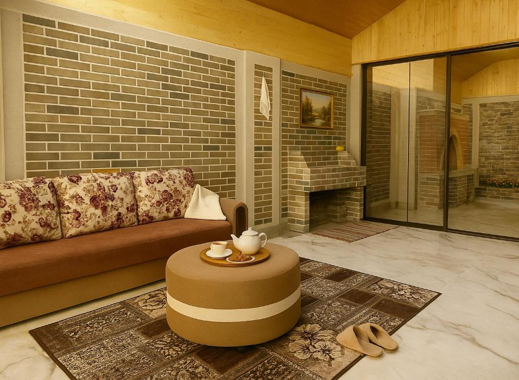 1 Month Stay – Shabran Pearl Oasis